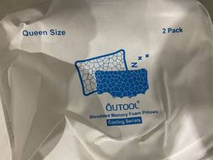 lot 468 image: QUTOOL Cooling Pillows for Sleeping 2 Pack