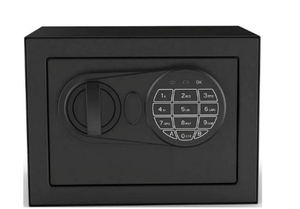 lot 487 image: Pen  Gear Small Digital Safe with Electronic Lock and Backup Key in Black Model 17SCM