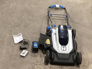 lot 554 image: HART 40-Volt Cordless 18-inch Push Mower Kit, (1) 6Ah Lithium-Ion Battery, (1) Battery Charger