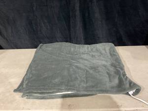 lot 600 image: Sunbeam Throw Slate Microplush SherpaFaux Shearling, 4 Heat Settings, 4-Hour Auto Shut-Off, Electric Heated Blanket, 50 x 60