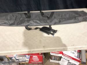 lot 597 image: 40inch C-stand With Cross Bar