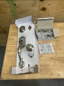 lot 95 image: KWIKSET Montara Satin Nickel Single Cylinder Door Handleset with Juno Entry Door Knob Featuring SmartKey Security