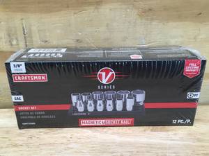 lot 67 image: Craftsman 38 Drive SAE Socket Set Model # CMMT17330V 11292410