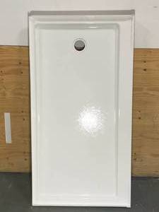 lot 36 image: DELTA Classic 500 60 in. L x 32 in. W Alcove Shower Pan Base with Right Drain in High Gloss White