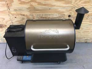 lot 18 image: Traeger Pro Series 22 Pellet Grill in Bronze Model # TFB57PZB