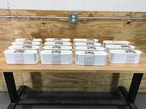 lot 137 image: Lot of 15 - Cord Organizer