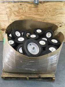 lot 8 image: Pallet of Tires