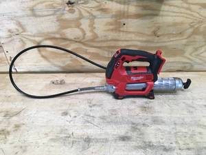lot 20A image: Milwaukee Grease Gun Model # 2646-20 (Tool Only)
