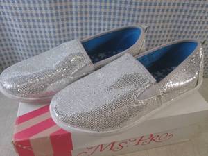 (CS) Pair of Faded Glory Silver Spa...