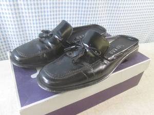(CS) Pair of Ralph Lauren Black Sli...