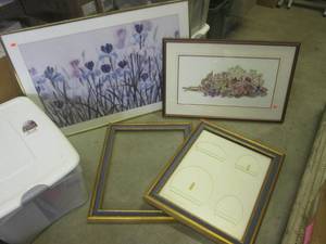 (C-2) Wall Decor and Frames...