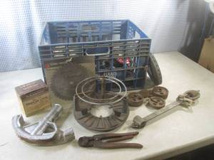 (G-1) Assorted Vintage in Plastic C...