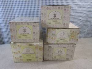 (BS) 5 Precious Moments Figurines i...