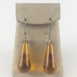 lot 39 image: Baltic Amber Silver Tone Base Metal French Wire Earrings NEW OLD STOCK