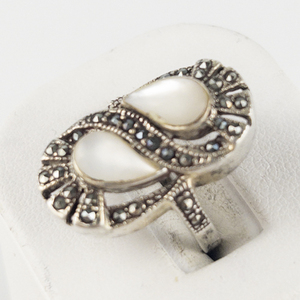 lot 95 image: Mother Of Pearl & Marcasite Elongated Swirl Sterling Silver Statement Ring . Size 7.5 - 7.75.
