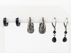 lot 145 image: Group of 3  Base Metal Hinged Wire Hoop Earrings & Dangle Earrings.
