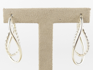 lot 150 image: Jacmel Jewelry Polished & Diamond Cut Twist Sterling Silver Hinged Wire Hoop Earrings.