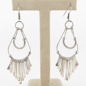 lot 155 image: Vintage Navajo Style, Tapered Dangle Waterfall Silver Plated French Wire Earrings .