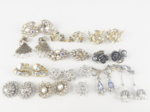 lot 177 image: Group of 13 Rhinestone & Pearl Gold & Silver Tone Base Metal Clip-On Earrings .
