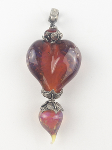lot 233 image: Large Blown Glass Heart Drop sterling silver pendant (no chain).