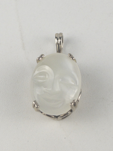 lot 234 image: New Old Stock Oval Cut Moon stone facesterling silver pendant (no chain). Replacement value $75