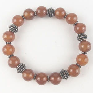 lot 287 image: Carnelian & Silver Tone Base Metal Bead Bracelet .