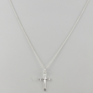 lot 348 image: Marsala Beautiful Etched Sterling Silver Cross Pendant Necklace.