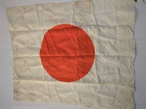 lot 14 image: Vintage Silk Japanese Flag with Wear Patinas, Collectible - 30 across