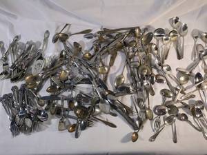 lot 60 image: Massive Vintage Silverware Collection of Spoons, Forks, Knives & Serving Pieces