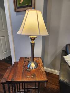 lot 51 image: Classic Table Lamp with Cream Shade