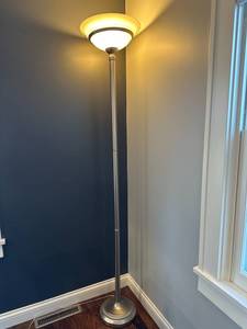 lot 60 image: Modern Torchiere Floor Lamp