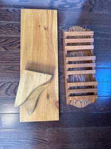 lot 100 image: Rustic Wooden Wall Shelf & Rack