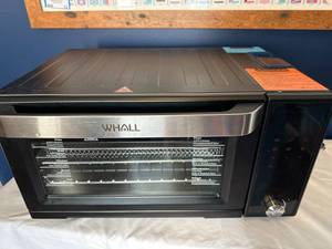 lot 107 image: WHALL Air Fryer Oven