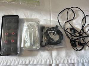 lot 111 image: Lot of Mixed Earphones & Earbuds