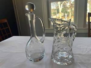 lot 126 image: Crystal Pitcher Set with Etched Design