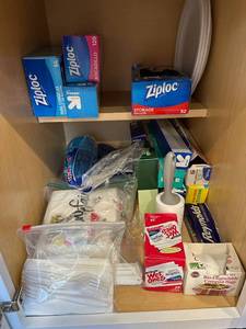 lot 131 image: Household Storage & Utility Assortment