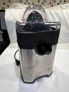 lot 137 image: Cuisinart CCJ-500 Citrus Juicer