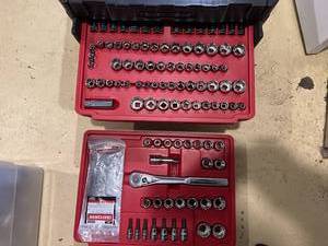 lot 276 image: Craftsman Complete Tool Kit Set