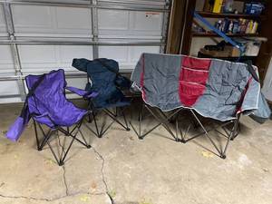lot 319 image: Portable Camping Chair & Bench Set