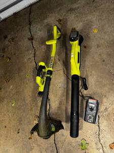 lot 320 image: Ryobi One 18V Outdoor Power Tool Set