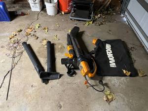 lot 331 image: WORX Electric Leaf Blower Vacuum