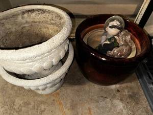 lot 368 image: Stone and Ceramic Planters Set