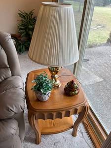 Nice Wooden End Table and 28 Lamp - Lower Level.  Bring Help to Remove
