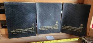 AUTO REPAIR MANUALS