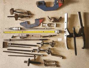 GEAR PULLER LOT