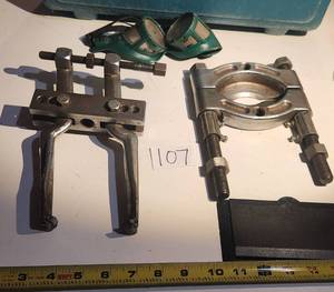 PULLERS & DRIVERS  BEARING SPREADER GOGGLES