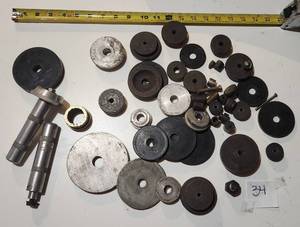 LOT OF PRESSES & PULLEYS