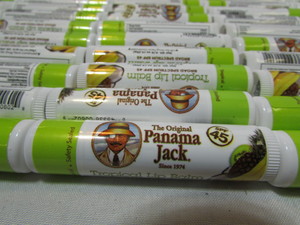 lot 33 image: Lip Balm