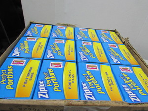 lot 12 image: Ziploc Perfect Portions