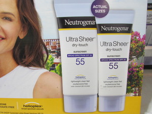 lot 168 image: Neutrogena Sunscreen Lotion